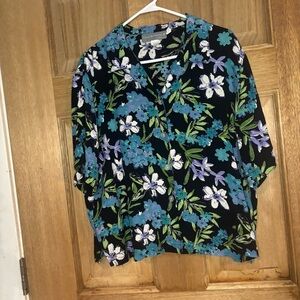 Vintage carol Anderson ll Floral Blouse with Blue‎ and Purple Flowers size 1x